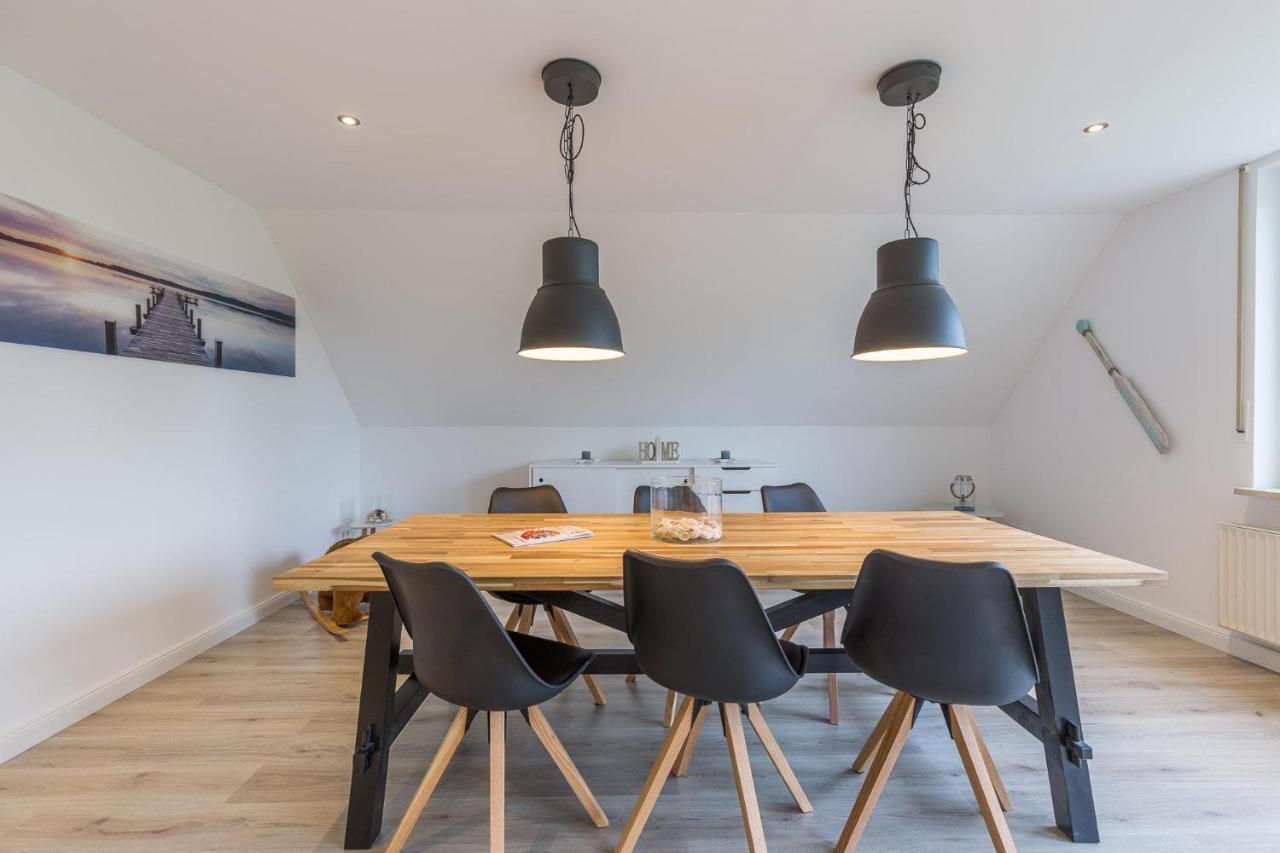 Ferienhaus Glockenstrasse Ferienwohnung Ostseehoehe Appartement 2 シャルボイツ エクステリア 写真