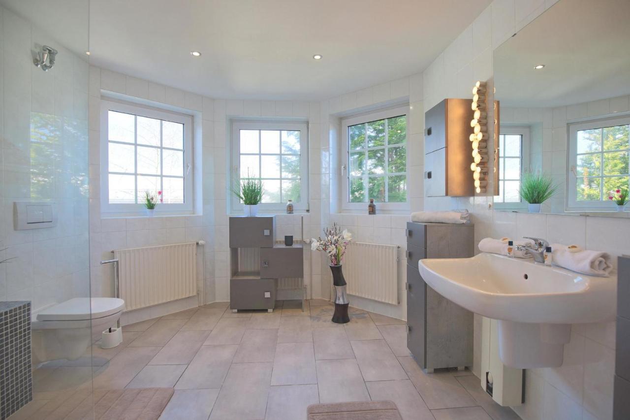 Ferienhaus Glockenstrasse Ferienwohnung Ostseehoehe Appartement 2 シャルボイツ エクステリア 写真