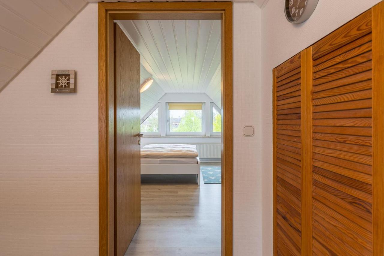 Ferienhaus Glockenstrasse Ferienwohnung Ostseehoehe Appartement 2 シャルボイツ エクステリア 写真